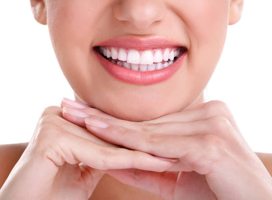 4 Myths About Teeth Whitening