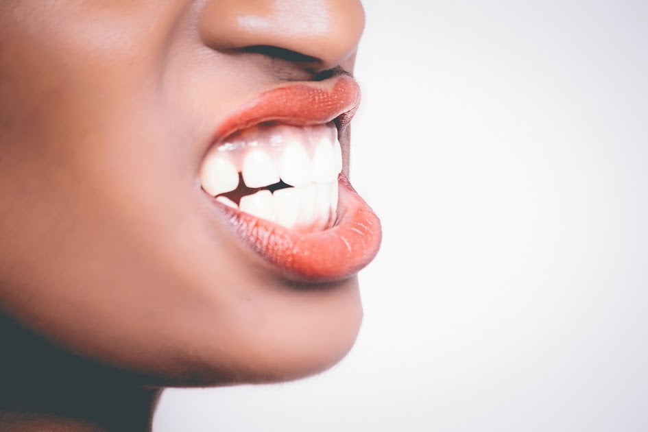 What to Know About Tooth Sensitivity and Teeth Whitening